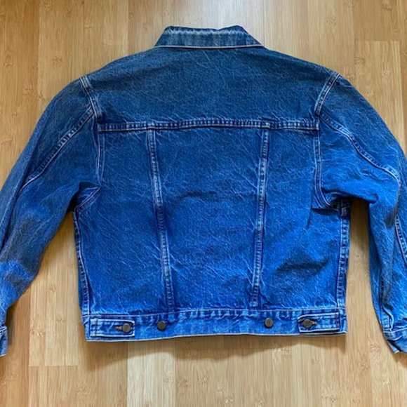 Vintage “Chic” brand long sleeve denim jacket - Picture 4 of 12